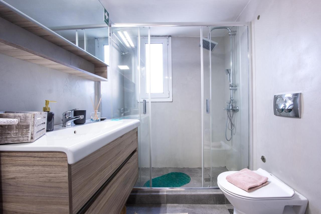 Apartment With Parking Near Medical Center Aten Exteriör bild